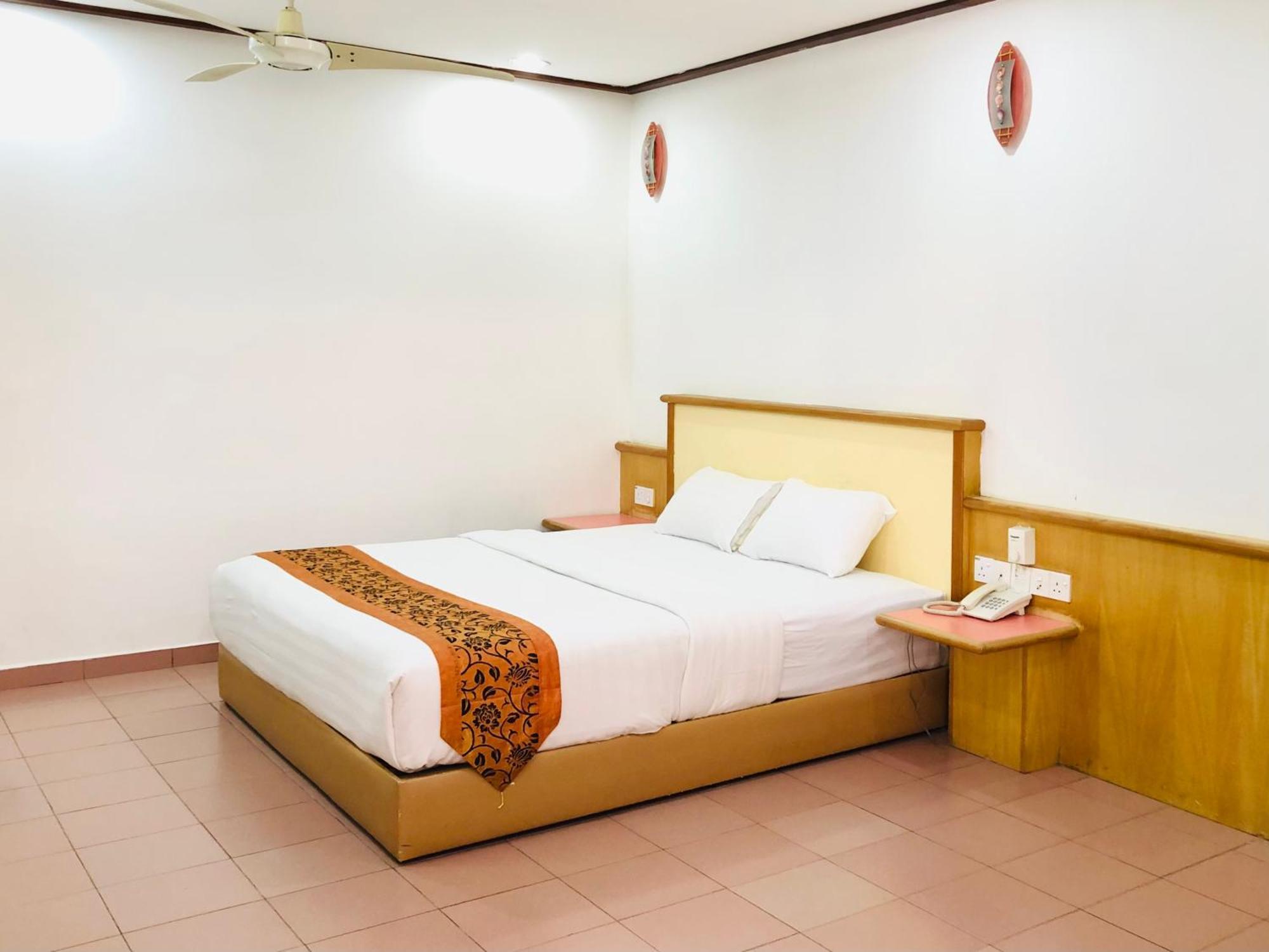 Intan Beach Resort Kuala Terengganu Eksteriør bilde
