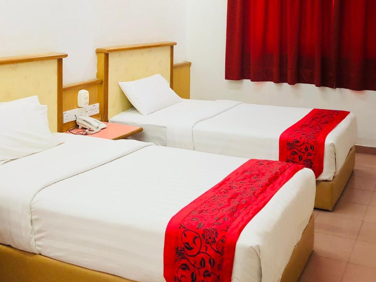 Intan Beach Resort Kuala Terengganu Eksteriør bilde