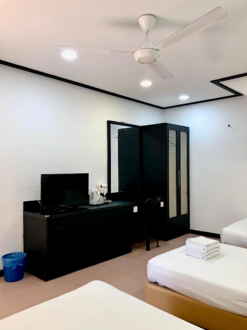 Intan Beach Resort Kuala Terengganu Eksteriør bilde